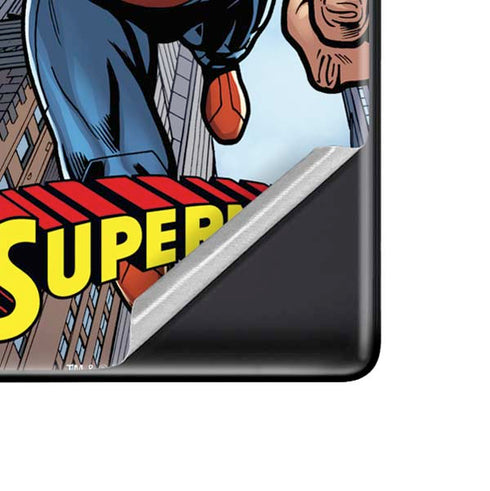 DC Comics Superman Flying Pose Google Pixel 6 Pro Skin